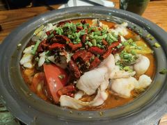 火瓢杨林酸菜鱼-云海肴·汽锅鸡·云南代表菜(美罗城店)