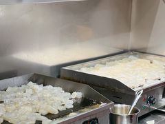 -旺角小渔村·海肠捞饭开创者(二马路店)