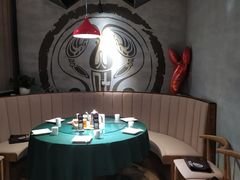 -叶派龙虾•招牌香辣蟹·海鲜(中海国际店)