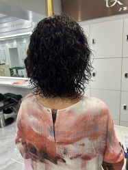-镁连社·美联社