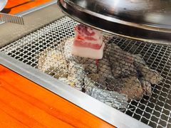 -肉甲韩国木炭烤肉(新壹街1店)