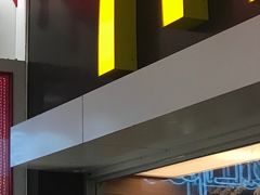 -麦当劳(中山公园龙之梦店)
