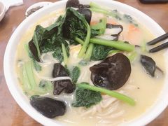 -大明寺素食坊(扬子江中路店)