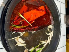 -伍师兄市井火锅(东部星悦天地店)