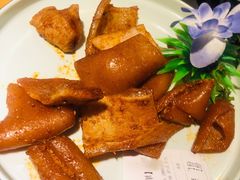 -极简·炭火烤肉主题餐厅·龙虾烧烤·烤羊排(宝龙店)