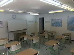 -成都濑川外国语学校