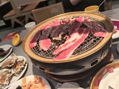 -山焱·炭火自助烤肉(周浦万达店)