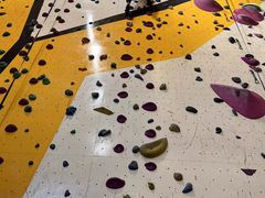 -问山MountQuest攀岩馆