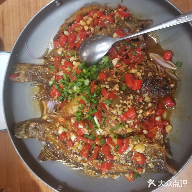 臭鳜鱼配小炒黄牛肉~湘菜辣辣的