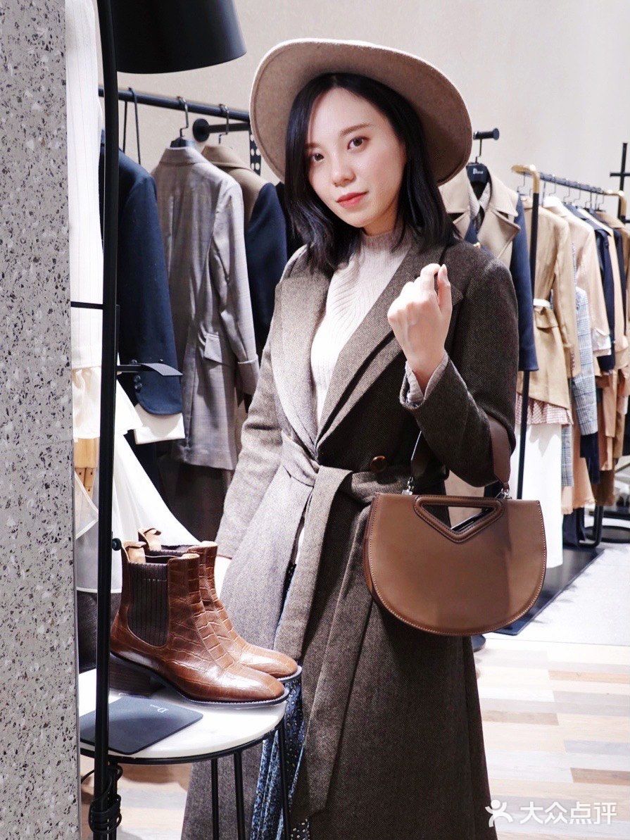 OOTD 可甜可盐的早春新款穿搭