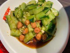 京城拍黄瓜-胖哥俩肉蟹煲(杭州大厦中央广场店)