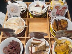 -菌自由丨野生菌火锅特色庭院餐厅(丽江古城店)