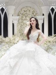 -伯瓷皇后婚纱艺术空间