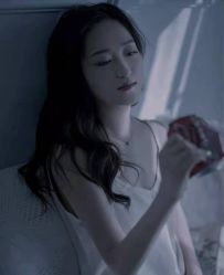 点击看大图 -定格摄影·轻奢定制写真馆