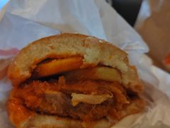 大盘鸡风味麦辣鸡腿堡-麦当劳(金沙广场店)