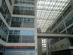 -南山图书馆(常兴路店)