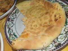 白馕-新疆巴州金丝特餐厅(大钟寺店)