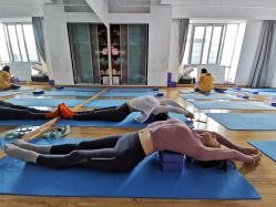 -亚太瑜伽普拉提学院