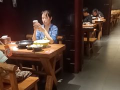 -万记麻辣烫国展总店