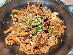 -张大师鸭爪爪特色干锅(钱塘江路店)