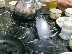 -廖哥泡椒兔(峨眉店)