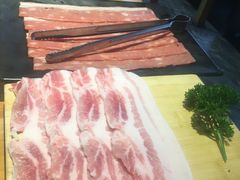 -唯成•韩国炭火烤肉 유성고기