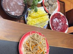 -沸炉重庆老火锅(军事博物馆店)