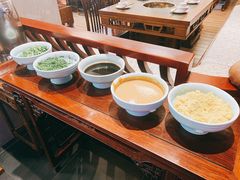 自助酱料-小天鹅火锅·一线江景洪鼎旗舰店(洪崖洞店)