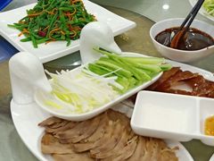 -大鸭梨烤鸭店(金顶街店)