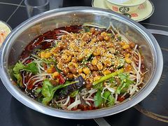 -周良天山牛杂城(天山路总店)