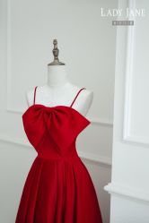 -Lady  Jane高端婚纱礼服馆