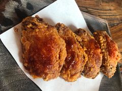 秘制辣酱鸡中翼-I HOLIC艾豪丽披萨(KKone店)