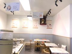 大堂-亦古亭·手作鲜果芋圆(大学城店)