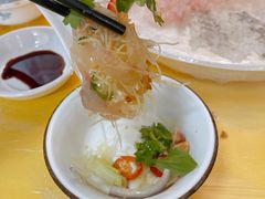 -官塘陈记鱼生·潮汕砂锅粥·牛肉火锅(潮枫路总店)