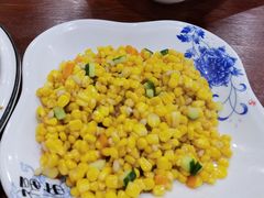 -湖南人家湘菜馆(镇江路店)