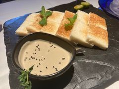 鸭肝酱配面包-四季民福烤鸭店(前门店)