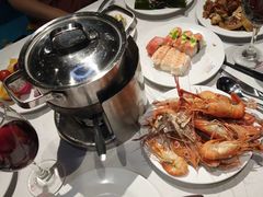 -领鲜活海鲜榴莲自助火锅(东门店)