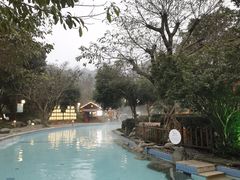 -灵秀温泉