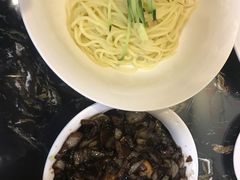 炸酱面-桃园中华料理炸酱面(燕儿岛路店)