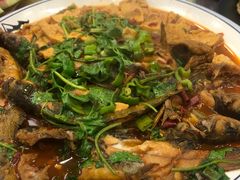 -魏四小鱼锅贴王