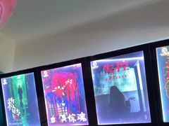 -荒岛实景沉浸密室(江汉路1店)