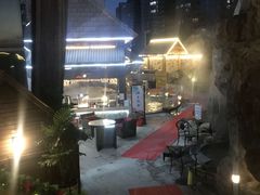 -裕龙汤泉