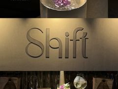 -Shift cocktail bar鸡尾酒吧