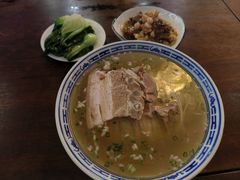 枫镇大肉面肉13面17-同得兴 Since·1995 传统苏式面馆(嘉馀坊店)