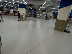 -盒马X会员店(王府井奥莱UP TOWN店)