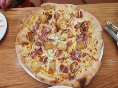 -城市大道红炉披萨烘焙坊