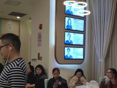 -维乐口腔(美维云门诊陆家嘴店)
