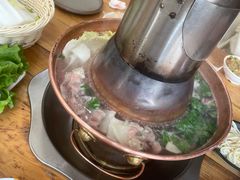 -正宗乌拉满族炭火锅(四平店)