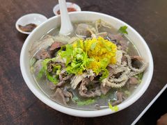 -潮镇老尾牛杂(环城西路店)