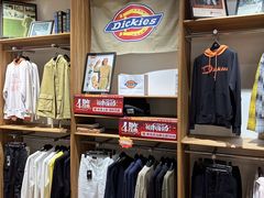 -首创奥特莱斯(西安店)